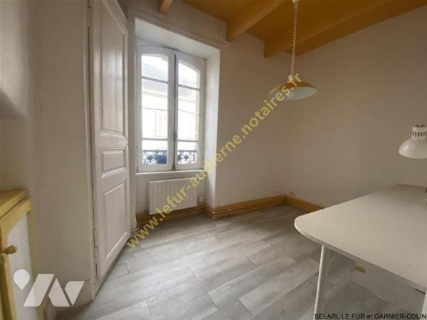 Charmante maison des années 20 - plein centre-ville AUDIERNE