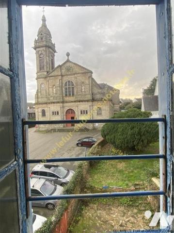 Charmante maison des années 20 - plein centre-ville AUDIERNE