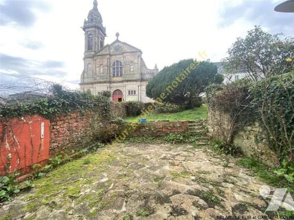 Charmante maison des années 20 - plein centre-ville AUDIERNE