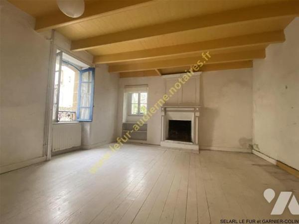 Charmante maison des années 20 - plein centre-ville AUDIERNE