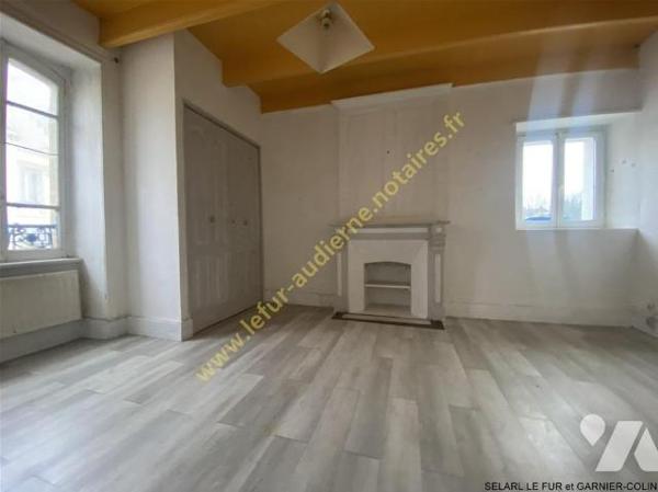 Charmante maison des années 20 - plein centre-ville AUDIERNE