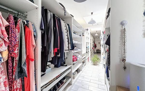 Maison à vendre    4 pièces •  Morlaàs