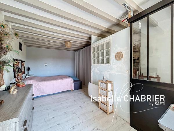 DURTAL, FERMETTE AVEC DÉPENDANCES