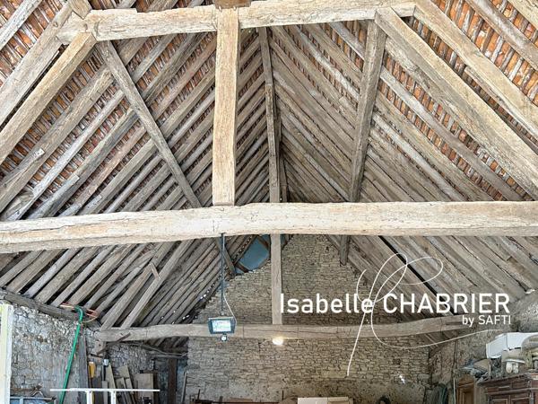 DURTAL, FERMETTE AVEC DÉPENDANCES