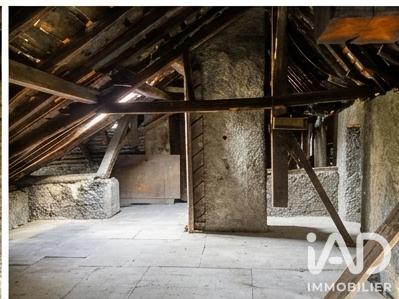 Studio à vendre 127 m² Saint-Jean-de-Maurienne