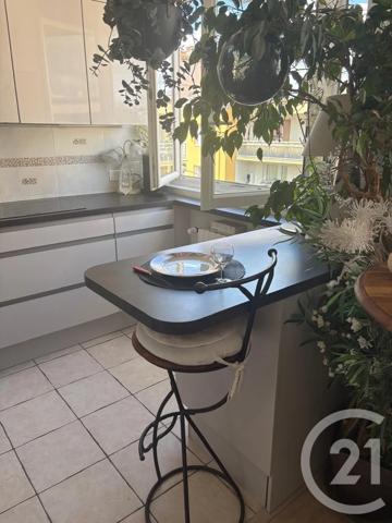 Appartement F3 à vendre  2 pièces - 59,02 m 2   MONTROUGE  - 92