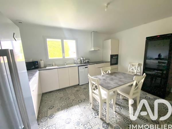 Maison à vendre 10 pièces 211 m² Saint-André-de-Seignanx