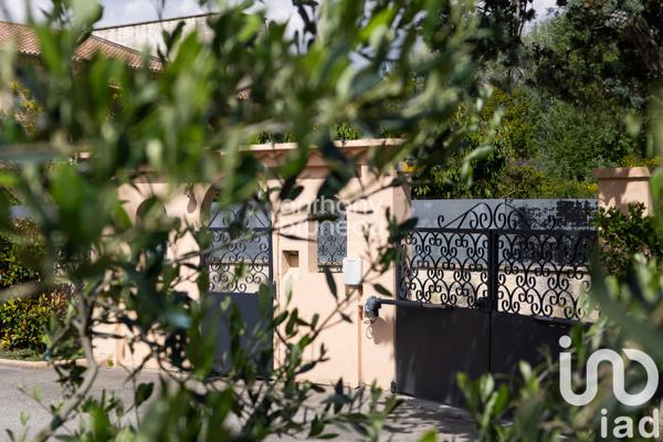 Maison à vendre 9 pièces 222 m² Bédarrides