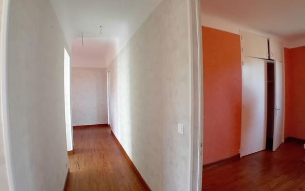 Maison à louer    5 pièces • 134,12 m2 Saint-André-de-Seignanx