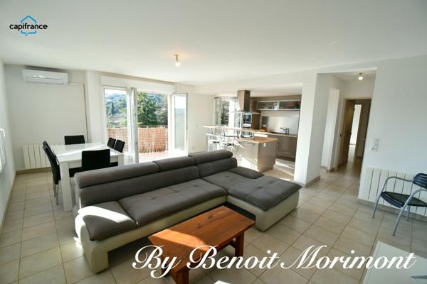 Appartement à vendre 4 pièces TRANS EN PROVENCE (83)