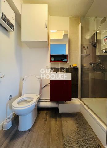 BAS HENRIVILLE - IMMEUBLE D'ENVIRON 220M² AVEC COMPTEURS INDIVIDUELS