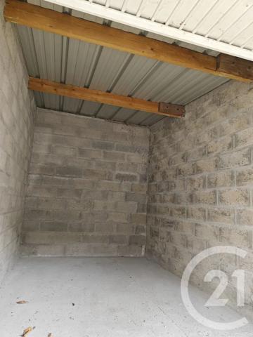 Parking à vendre  12 m 2   CHILLY MAZARIN  - 91