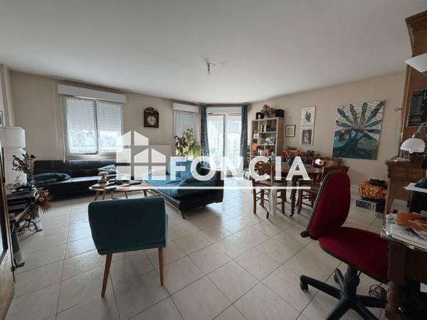 Location Appartement 4 pièces 95.71 m² - 23-25-27 RUE SAINT BRICE Chartres 28000