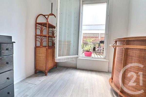 Appartement F4 à vendre  4 pièces - 91,28 m 2   VILLEPINTE  - 93