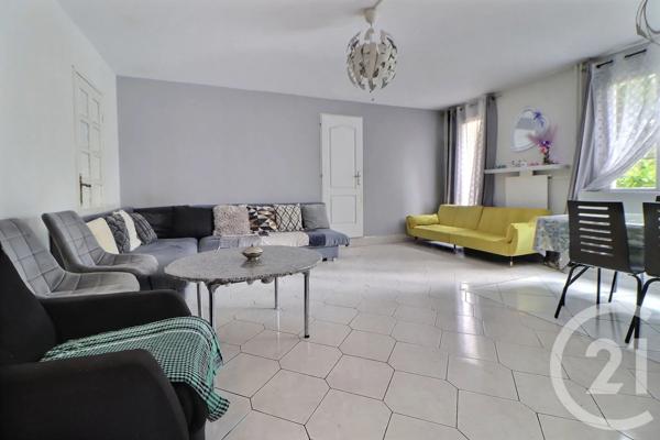 Appartement F4 à vendre  4 pièces - 91,28 m 2   VILLEPINTE  - 93