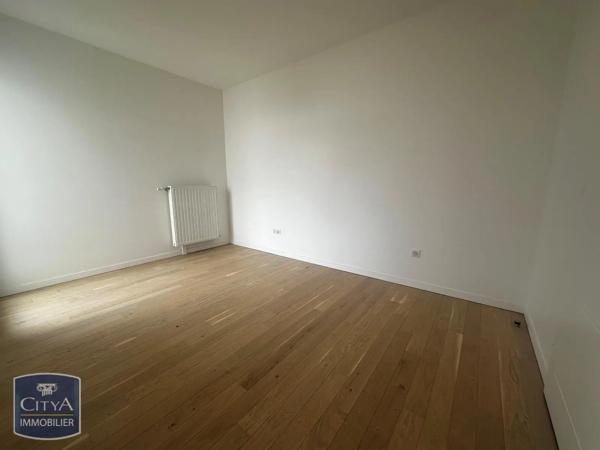 Appartement à louer 2 pièces 44.48m² Rueil-Malmaison (92500)
