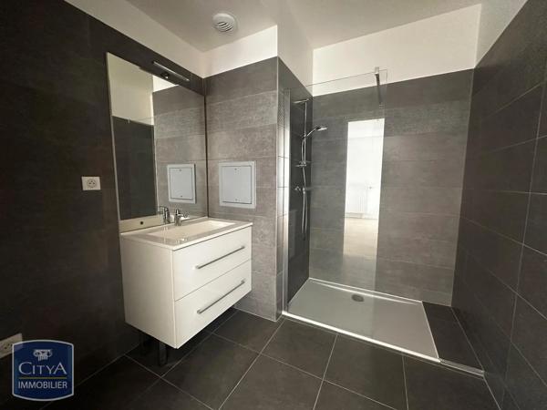 Appartement à louer 2 pièces 44.48m² Rueil-Malmaison (92500)