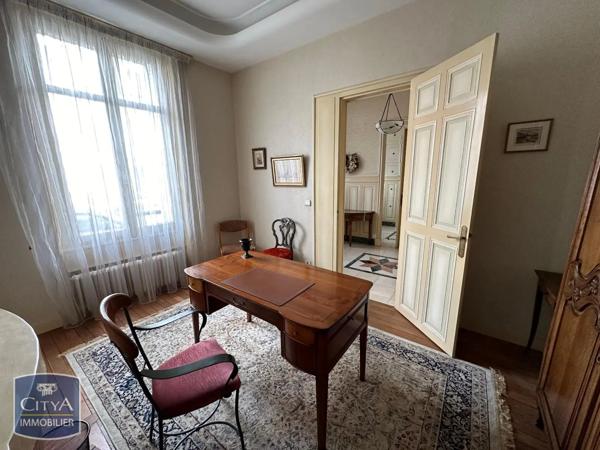 Location maison 6 pièces de 287.33m²