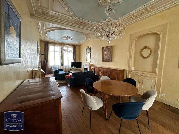 Location maison 6 pièces de 287.33m²