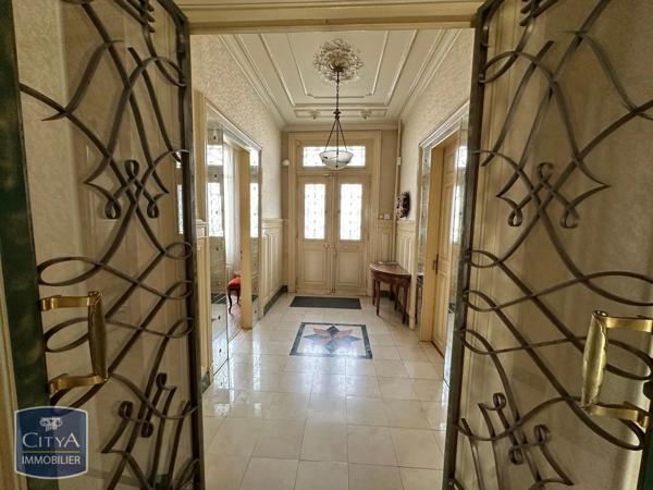 Location maison 6 pièces de 287.33m²