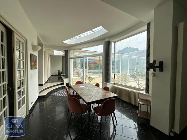 Location maison 6 pièces de 287.33m²