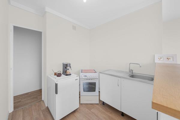Appartement T3 de 66 m2 en dernier étage, proche centre-ville avec balcon , cave et ascenseur