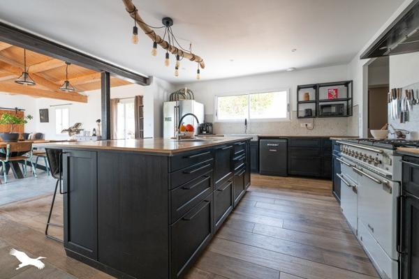 Maison à vendre 570 680 € Saint-Georges-d'Oléron 6 p 165 m² DPE A