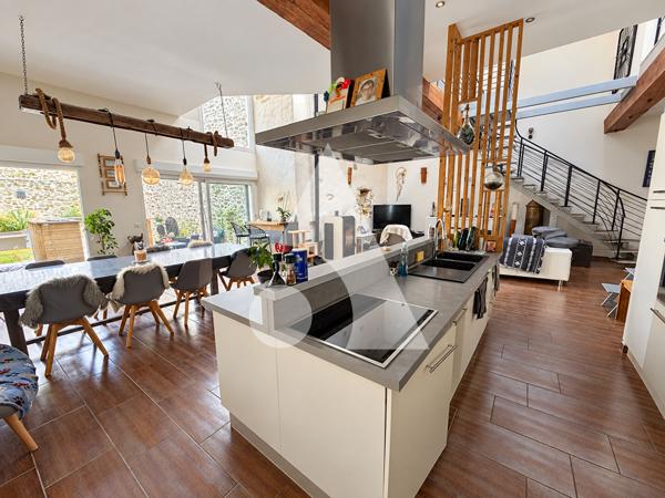 Maison 5 pièces 177 m2