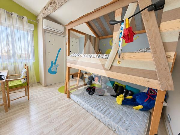Maison 5 pièces 177 m2