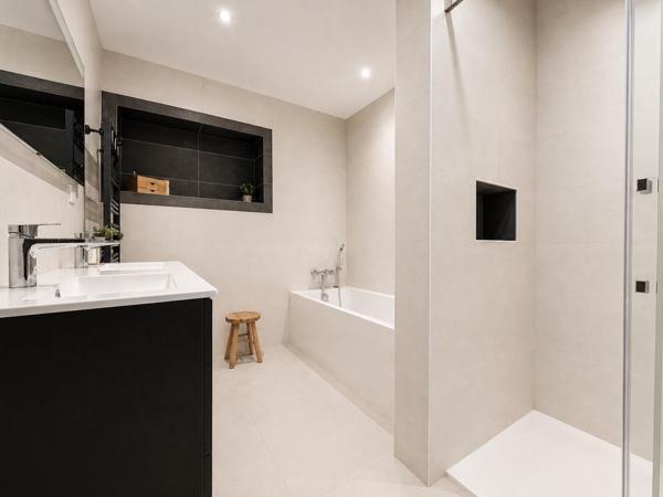 Maison rénovée de plain pied de 133 m² sur un terrain de 2245 m²
