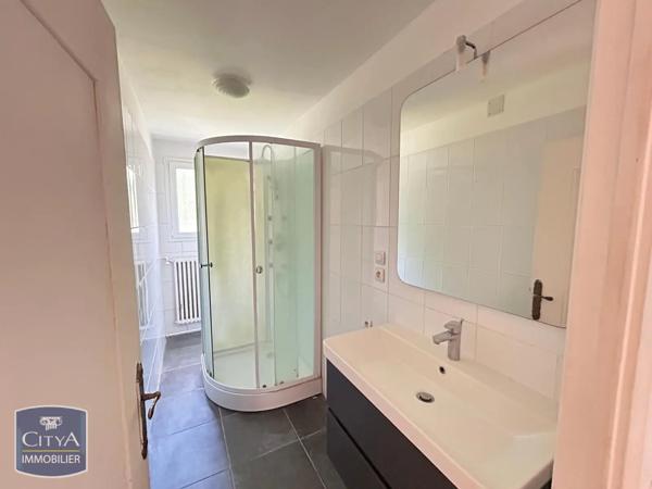 Appartement à louer 3 pièces 59.49m² Ghyvelde (59260)