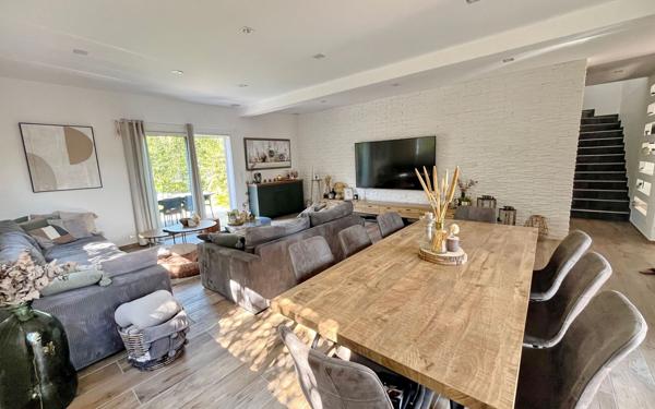 Maison à vendre    5 pièces • 165 m2 Agde