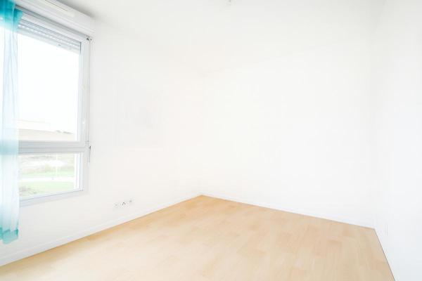 Appartement Ecquevilly 4 pièce(s) 76 m2