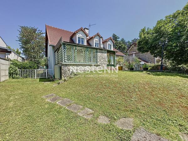 Maison Groslay 5 Chambres 10 pièce(s) 240 m2