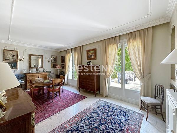 Maison Groslay 5 Chambres 10 pièce(s) 240 m2