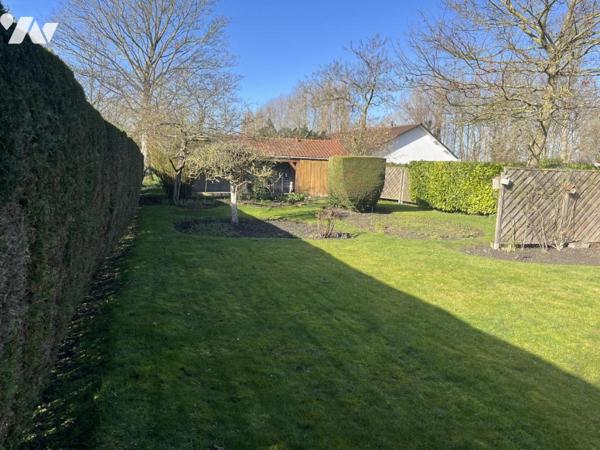 GRANDE MAISON située à 2 pas de Calais mais en campagne