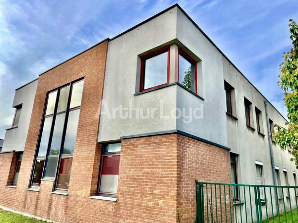 Bureaux et stockage à louer à La Madeleine surfaces divisibles dès 111 m²