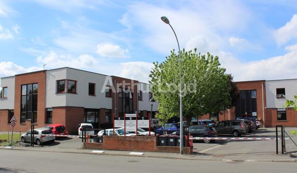 Bureaux et stockage à louer à La Madeleine surfaces divisibles dès 111 m²