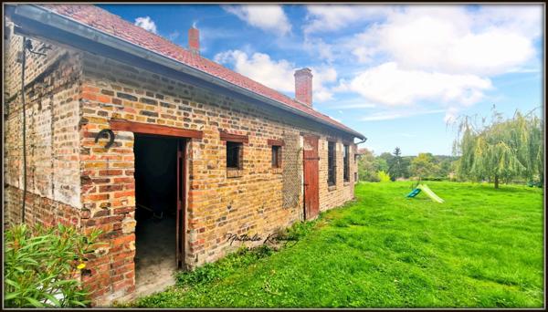 Proche de GRANDPRE (08) Authentique corps de ferme rénové de 172m² avec dépendances sur 1800m² de terrain