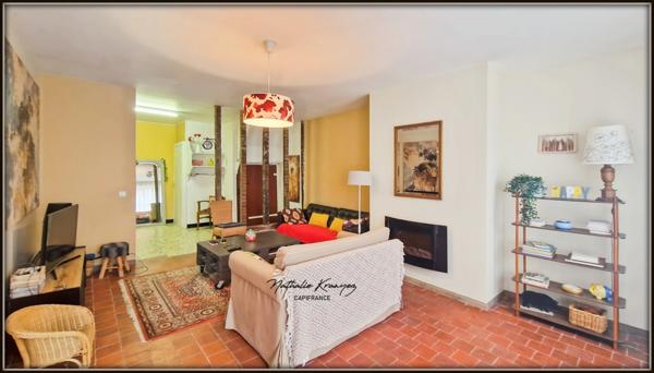 Proche de GRANDPRE (08) Authentique corps de ferme rénové de 172m² avec dépendances sur 1800m² de terrain