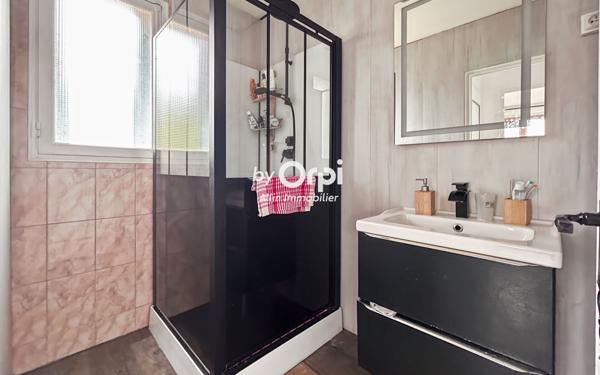 Maison à vendre    4 pièces •  Montluçon