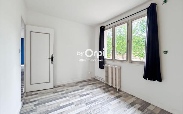 Maison à vendre    4 pièces •  Montluçon