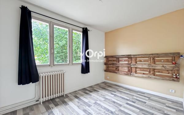 Maison à vendre    4 pièces •  Montluçon