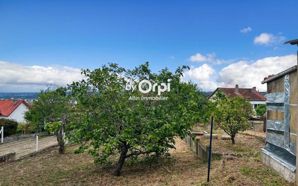 Maison à vendre    4 pièces •  Montluçon