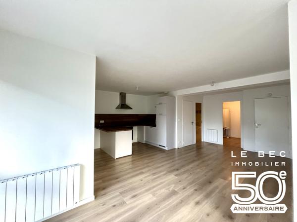 Grand T2 rénové à Vendre – Quartier Cliscouët, VANNES