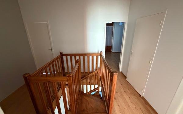 Appartement à louer    5 pièces •  Saint-Chamond