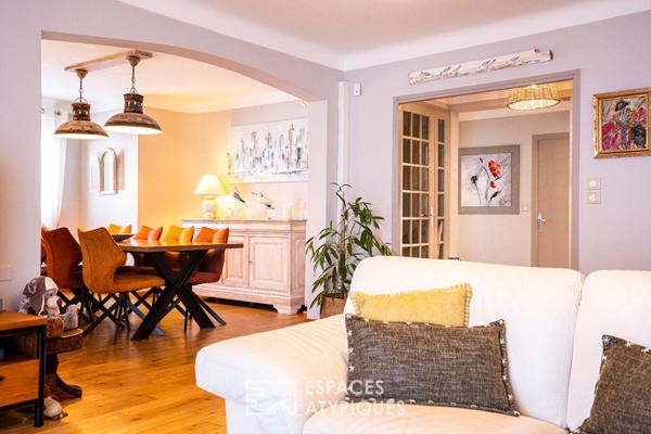 Maison de famille rénovée avec piscine et beaux volumes