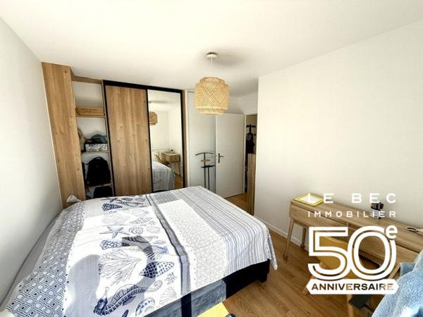 VANNES CENTRE – Appartement T2 avec belle terrasse et stationnement