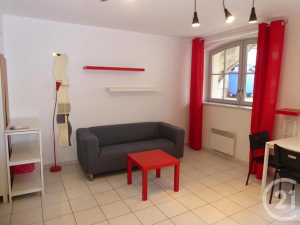 Appartement T1 à vendre  1 pièce - 30 m 2   DOLE  - 39
