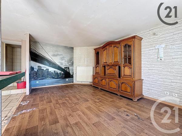 Appartement à vendre  20 pièces - 250 m2 DARNEY - 88